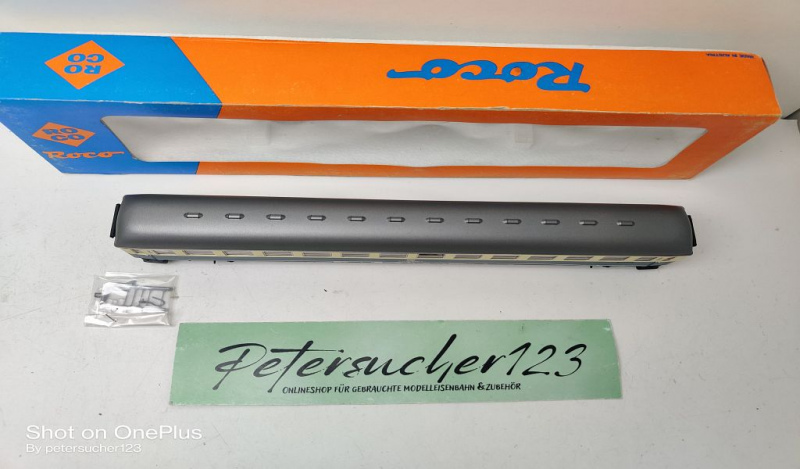 Roco H0 AC 44390 Schnellzugwagen Abteilwagen / 2.Kl / Bm235 / NEM / OVP