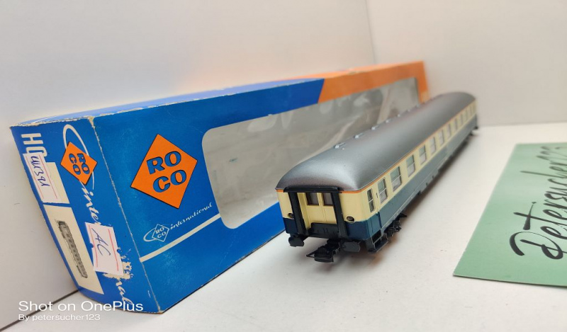 Roco H0 AC 44391 Schnellzug-Wagen 1.Kl / Am 203 / NEM / DB / EVP