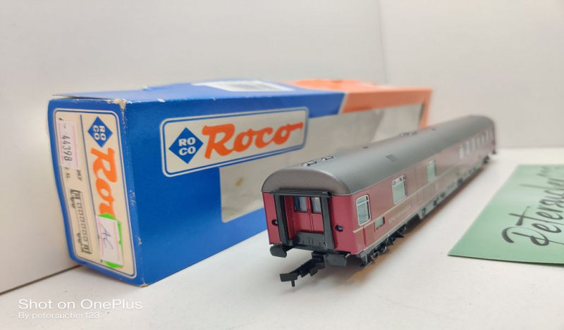 Roco H0 AC 44398 Speisewagen "DSG" / WRümh 132 / NEM / DB / EVP