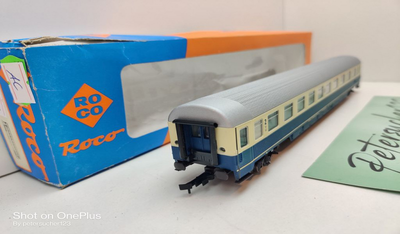 Roco H0 AC 44413 Wellblechwagen 1./2.Kl / ABvmz 227 / NEM / DB / EVP