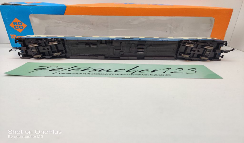 Roco H0 AC 44413 Wellblechwagen 1./2.Kl / ABvmz 227 / NEM / DB / EVP