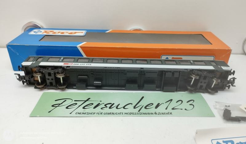 Roco H0 DC  44472  Schnellzugwagen 2. Kl. SBB  OVP