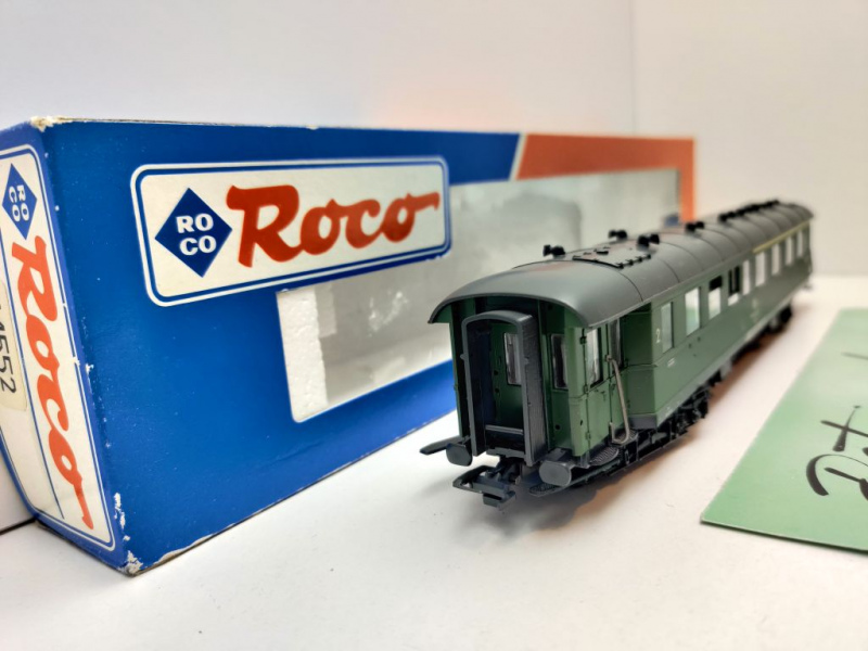 Roco H0 DC 44552 (2) Eilzugwagen 1./2.Kl AByse630 / NEM / DB / OVP