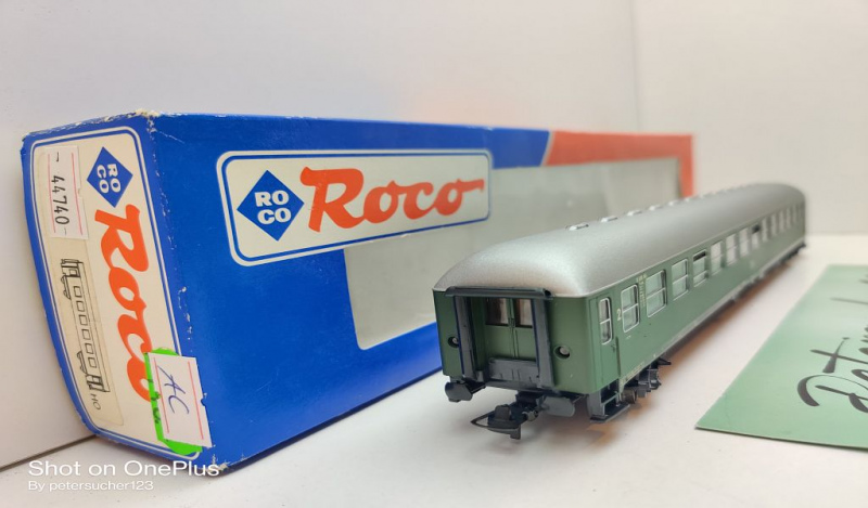 Roco H0 AC 44740 Schnellzug Abteilwagen 2.Kl / B4üm / NEM / DB / EVP