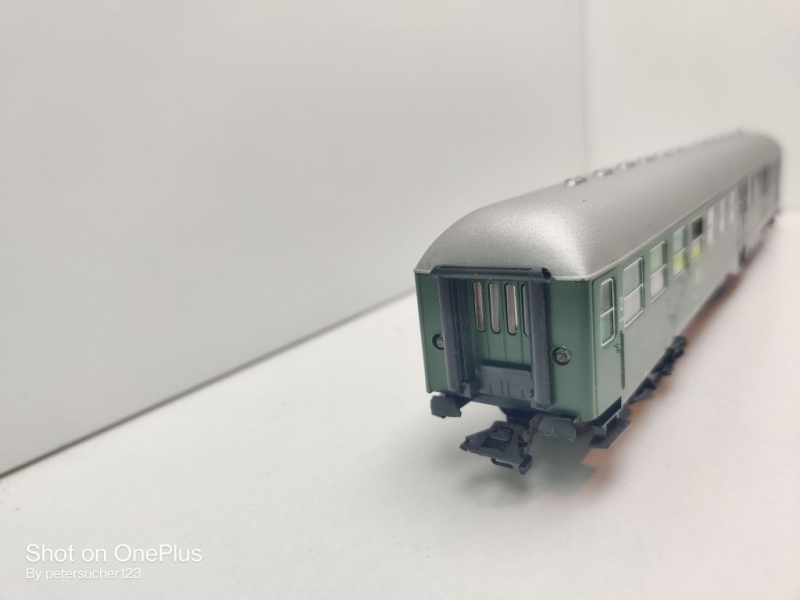 Roco H0 AC 44932 Mitteleinstiegwagen / 2.Kl / BDyLfs456 / NEM / DB