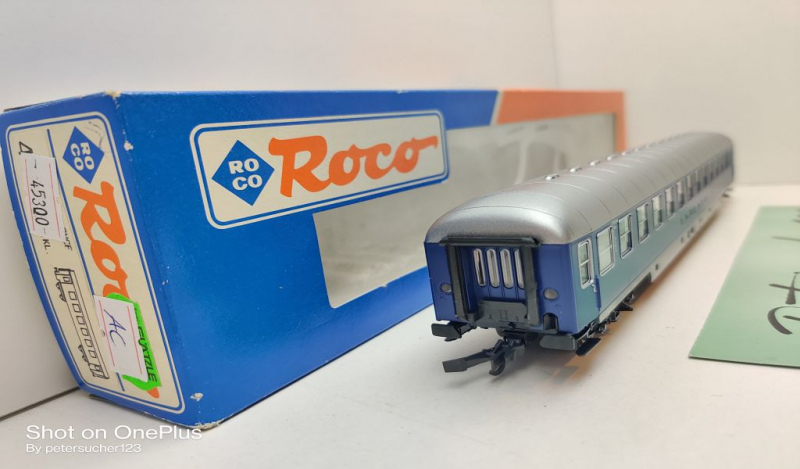 Roco H0 AC 45300 Schlafwagen "Touropa" / Bc4ümg 53 / NEM / DB / EVP