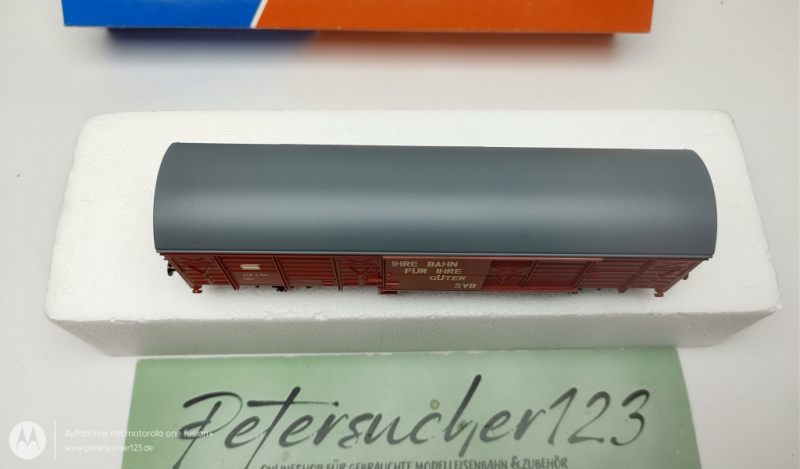 Roco H0 46415.3 / 2- Achser Gedeckter Güterwagen SVB / OVP