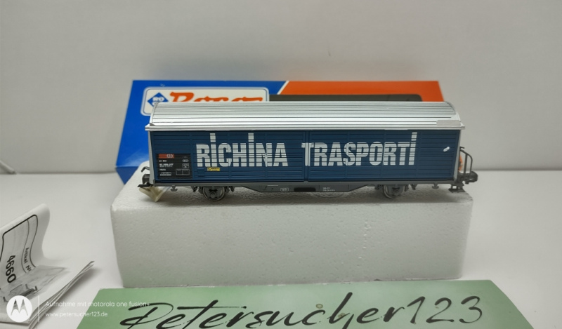 ROCO H0 DC 46602 Gedeckter Güterwagen / RICHINA TRASPORTI / SBB / OVP