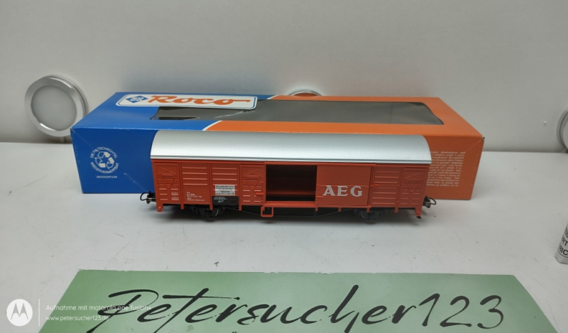 Roco H0 46738   2- Achser Gedeckter Güterwagen / Schiebewandwagen AEG / ÖBB / OVP