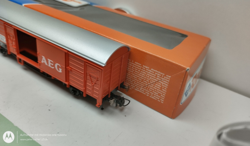 Roco H0 46738   2- Achser Gedeckter Güterwagen / Schiebewandwagen AEG / ÖBB / OVP