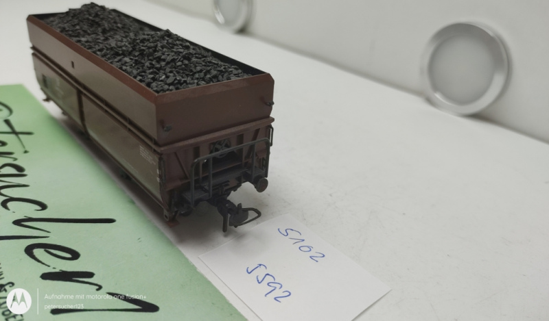 Roco H0 DC 5012 Großraumgüterwagen  / 4-Achser / DR / Braun
