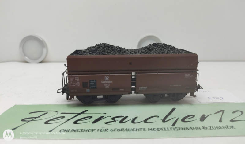 Roco H0 DC 5012 Großraumgüterwagen  / 4-Achser / DR / Braun