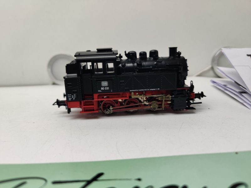 Roco DC H0 BR80 001 / 51161 dreiachsige Tender-Dampflokomotive / DB / Analog / Zusatzteile