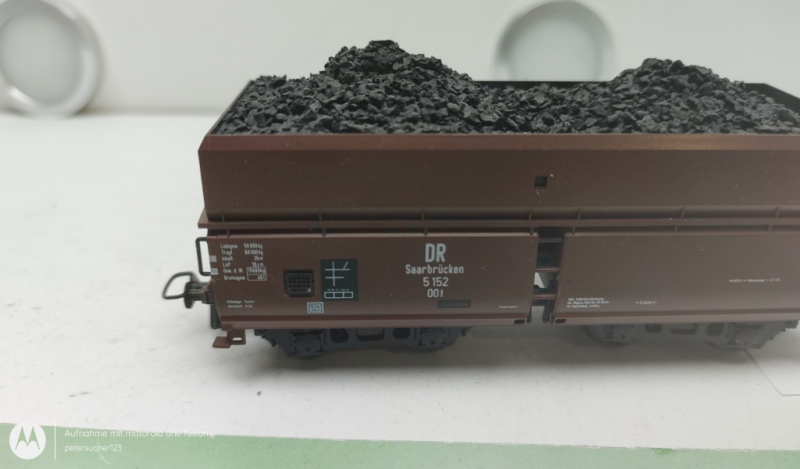 Roco H0 DC 5152 Großraumgüterwagen  / 4-Achser / DR / Braun