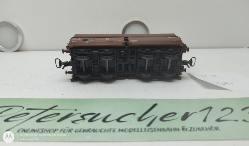 Roco H0 DC 5233 Großraumgüterwagen  / 4-Achser / DR / Braun