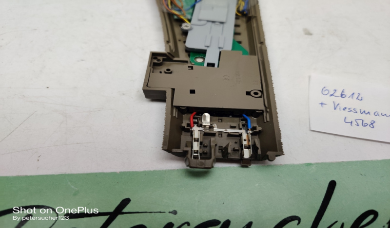 Trix / Viessmann H0 62612 / 4586 Weiche Rechts 188,3 mm / 24,3° / R2 / Antrieb + Decoder