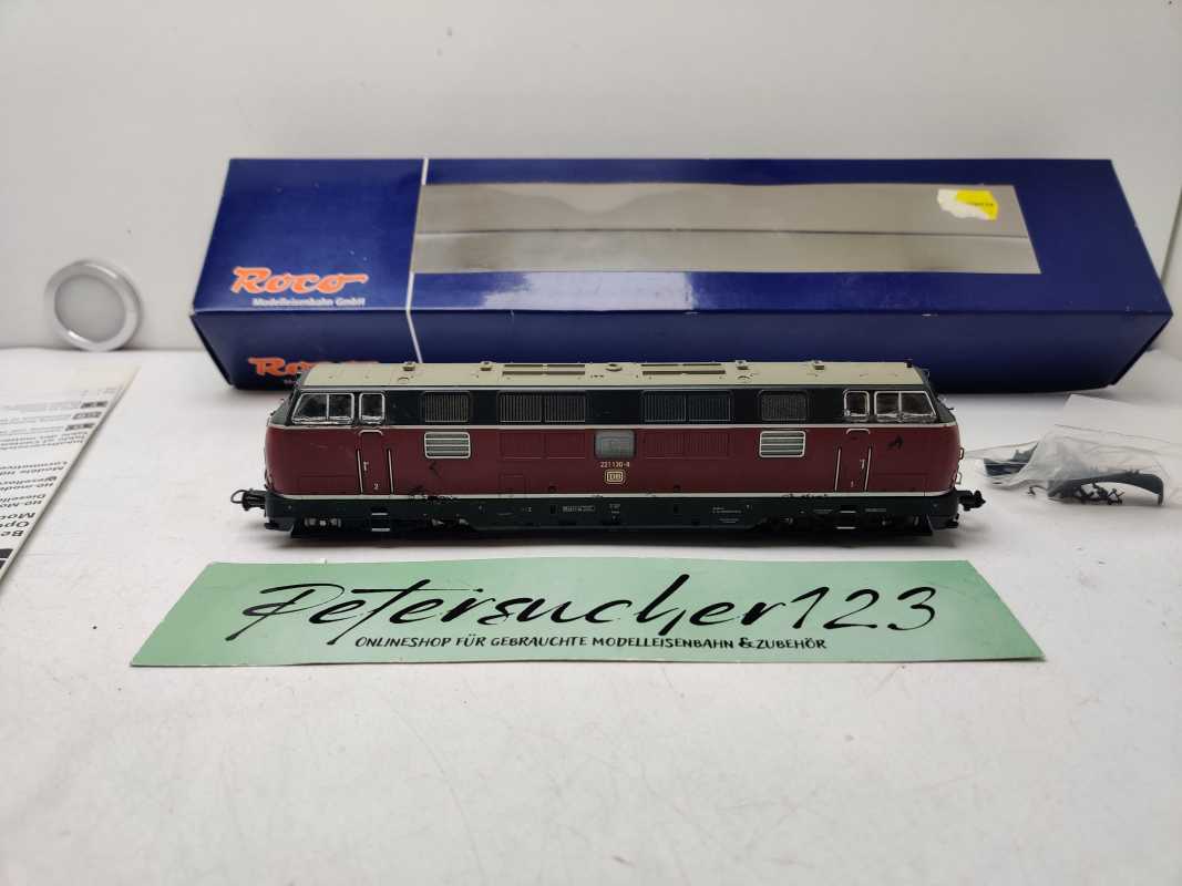 Roco H0 DC 62840 / Diesellokomotive der Baureihe 221 / DB / Digital / OVP