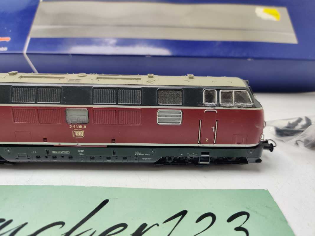 Roco H0 DC 62840 / Diesellokomotive der Baureihe 221 / DB / Digital / OVP