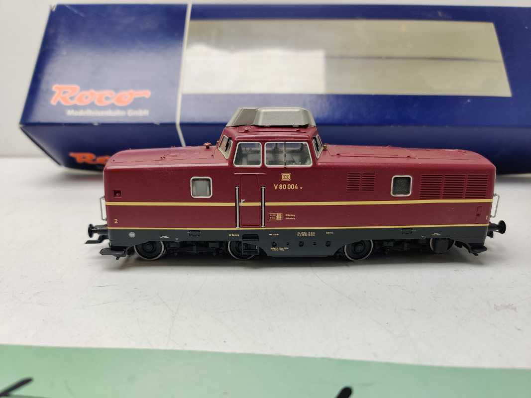 Roco H0 DC 63384 / Diesellok V80 004 / DB / Analog / rote Lackierung / OVP