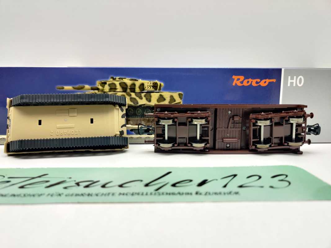 Roco H0 DC 67476 Schwerlastwagen Smm Leopard 2A4 " Leopradine" / NEM / ÖBB / OVP
