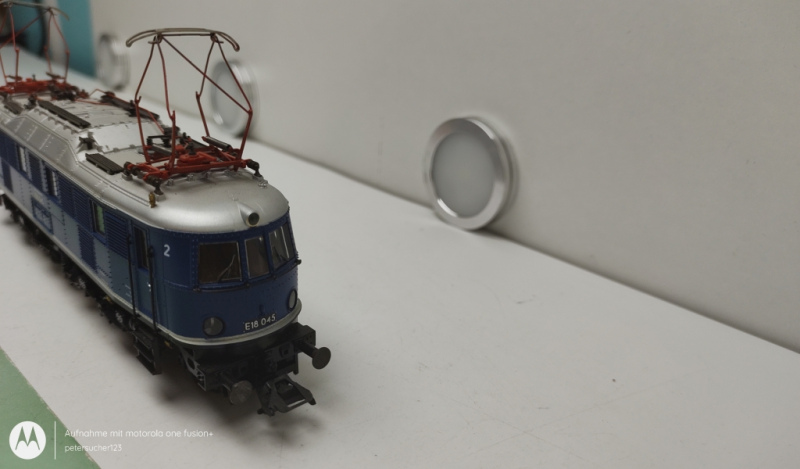 Roco H0 AC 43972 / E18 045 Elektrolok / Blau / Analog  / DR