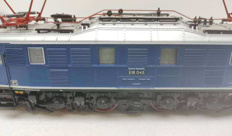 Roco H0 AC 43972 / E18 045 Elektrolok / Blau / Analog  / DR