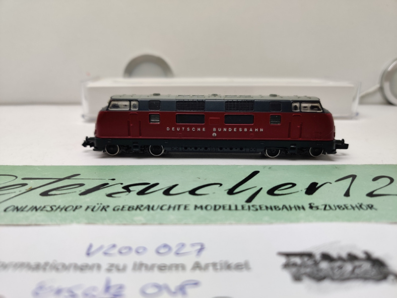 Roco N DC / V200 027 / Diesellok / DB / Rot / Digital / EOVP