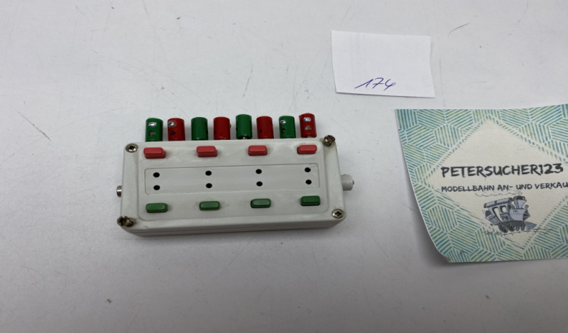 Märklin H0 7272 Stellpult + Stecker Weiß