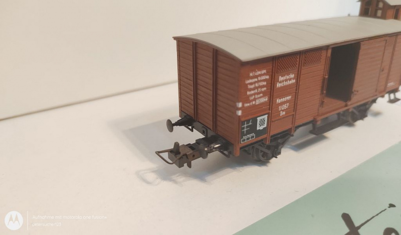 Trix H0 AC 23582 ged. Güterwagen m. Bremserhaus / NEM / DRG