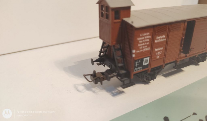Trix H0 AC 23582 ged. Güterwagen m. Bremserhaus / NEM / DRG