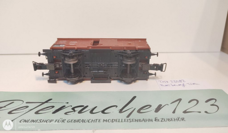 Trix H0 AC 23582 ged. Güterwagen m. Bremserhaus / NEM / DRG