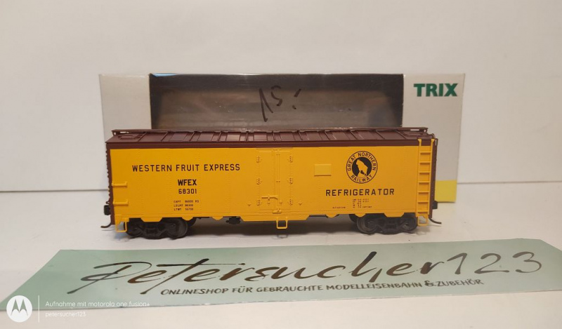 Trix H0 AC 24902-12 US Güterwagen "Western Fruit Express" / RP25 / NEM Schacht / USA / OVP
