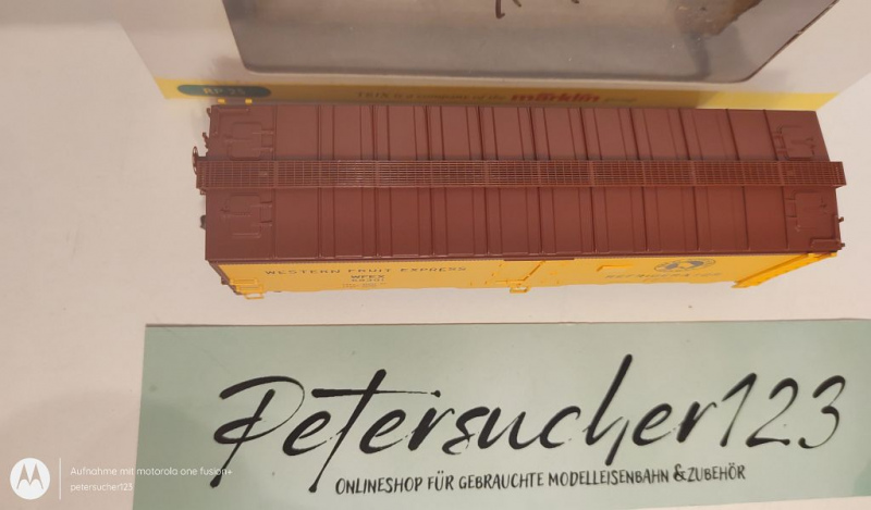 Trix H0 AC 24902-12 US Güterwagen "Western Fruit Express" / RP25 / NEM Schacht / USA / OVP