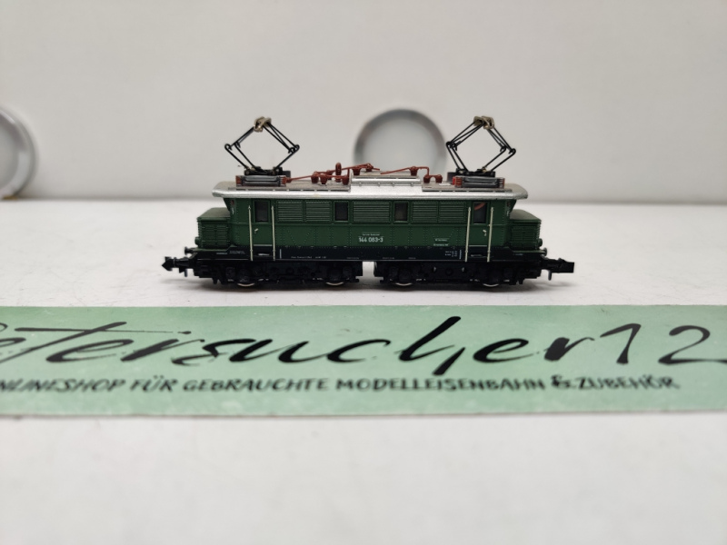 Trix N DC 2033 / BR144 083-3 Elektrolok / DB / Grün / Analog