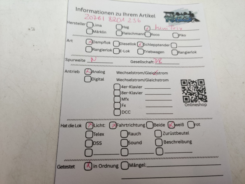 Mini Trix N DC 2076 / BR01 236 Dampflok mit Schlepptender / DB / Analog