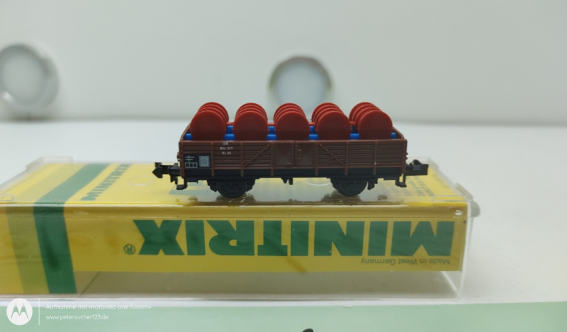 Trix N DC3513 Offener Güterwagen mit Fässern DB  OVP