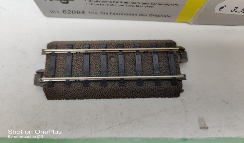Trix H0 1 x gerades Gleis 62064 / 64,3mm / OVP