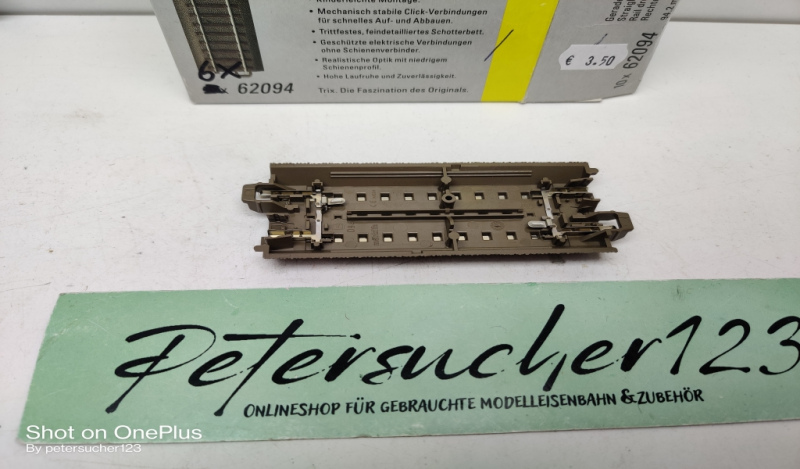 Trix H0 1 x gerades Gleis 62094 / 94,2mm / OVP