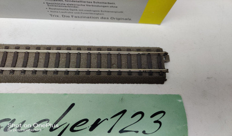 Trix H0 1 x gerades Gleis 62188 / Länge 188,3 mm / OVP