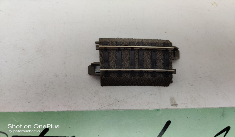 Trix H0 1 x gebogenes Gleis 62206 Radius 437,5 mm / Bogen 5,7°