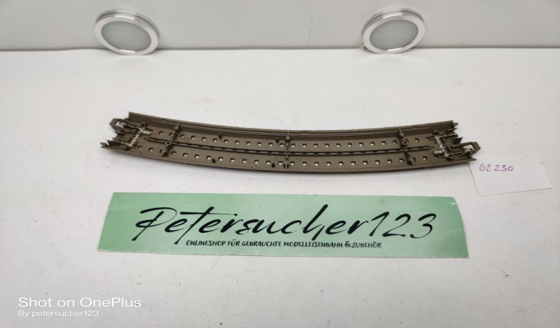 Trix H0 62230 / 1 x gebogenes Gleis Radius R 2 / 437,5 mm / Bogen 30°/ OVP