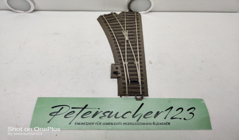 Trix H0 62611 / Weiche links Länge 188,3 mm / Bogen 24,3° / Radius 437,5 mm (R2)