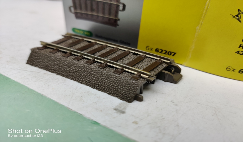 Trix H0 62207 / 1 x gebogenes Gleis Radius 437,5 mm / Bogen 7,5° / OVP