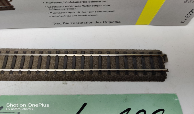 Trix H0 1 x gerades Gleis 62236 / 236,1mm / OVP