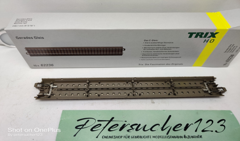 Trix H0 1 x gerades Gleis 62236 / 236,1mm / OVP