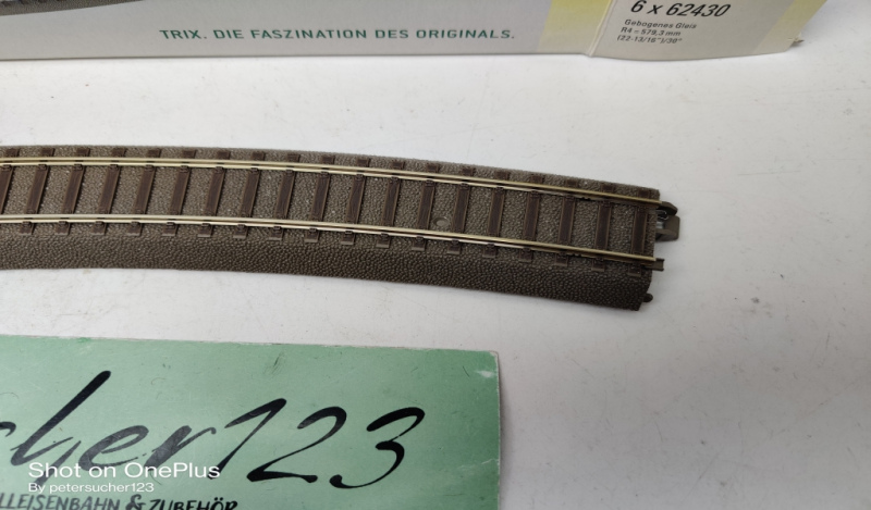 Trix H0 62430 / 1 x gebogenes Gleis Radius 579,3 mm / Bogen 16°/ OVP