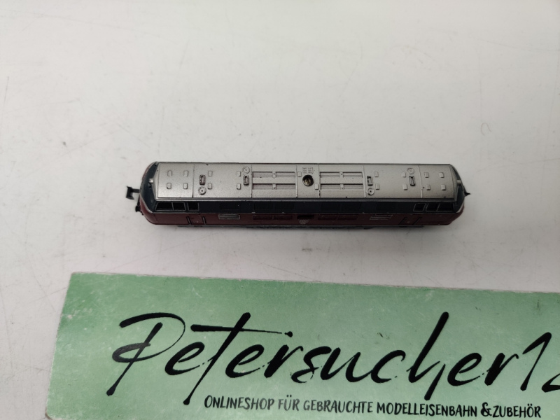 Mini Trix N DC 16201 / V200 137 Schwere Diesellok / Rot / Analog