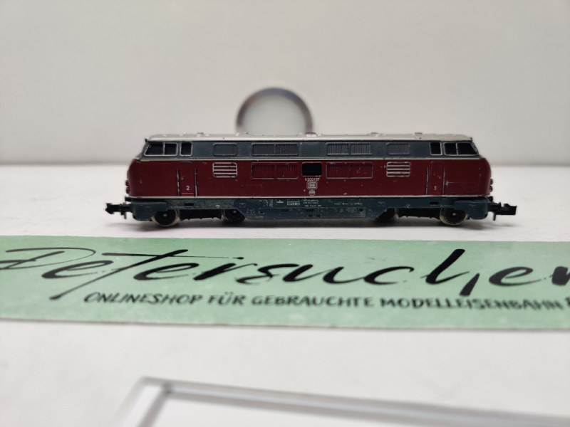 Mini Trix N DC 16201 / V200 137 Schwere Diesellok / Rot / Analog