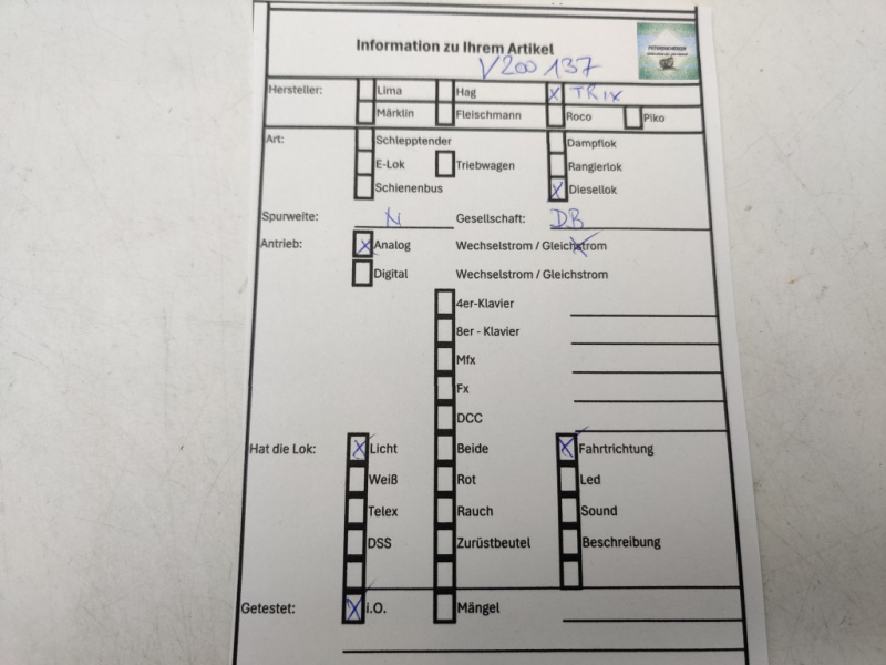 Mini Trix N DC 16201 / V200 137 Schwere Diesellok / Rot / Analog