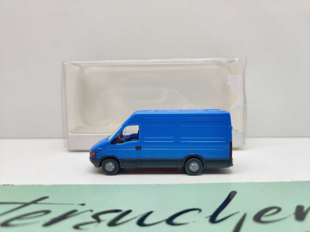Wiking H0 286 01 27 Iveco Daily Kastenwagen / 1:87 / OVP
